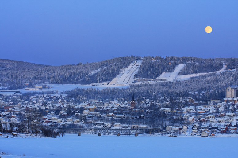 Lillehammer-i-maneskinn-LL-00134.jpg